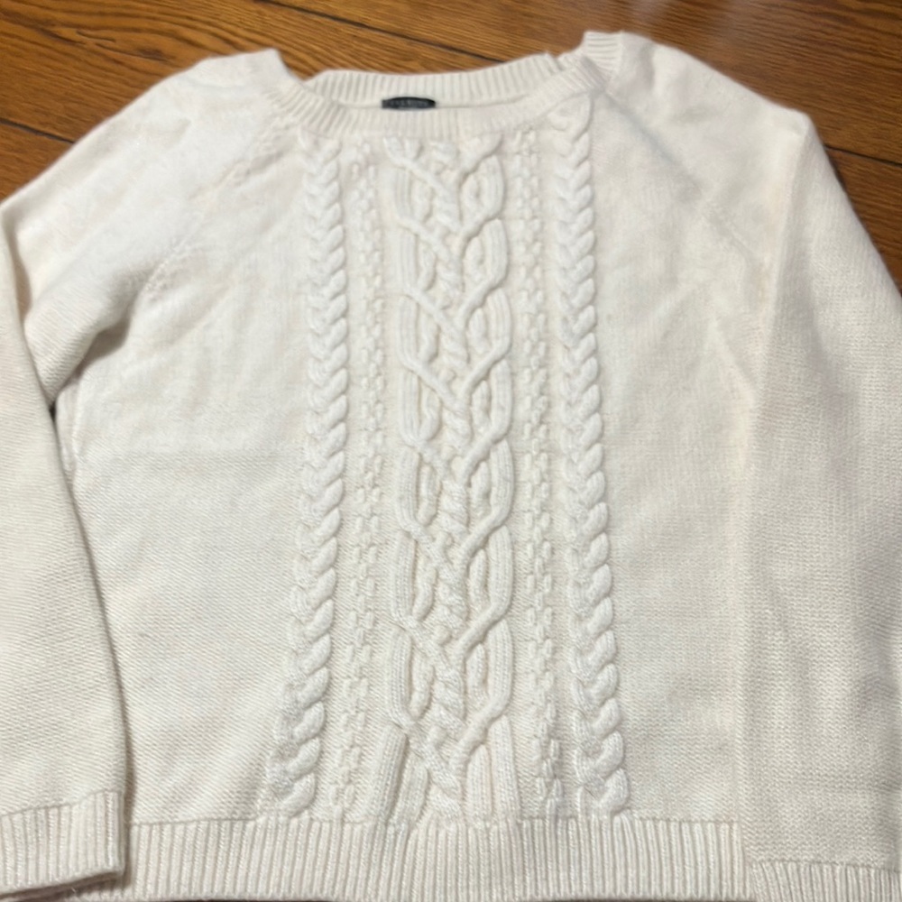 Talbots L cream sweater